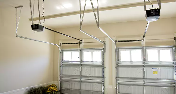 Residential Emergency Garage Door Repair in South Miami Heights, FL