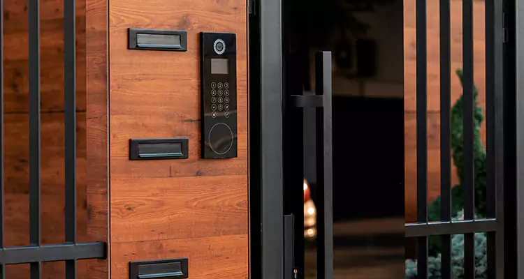 Automatic Door Maintenance in South Miami Heights, FL