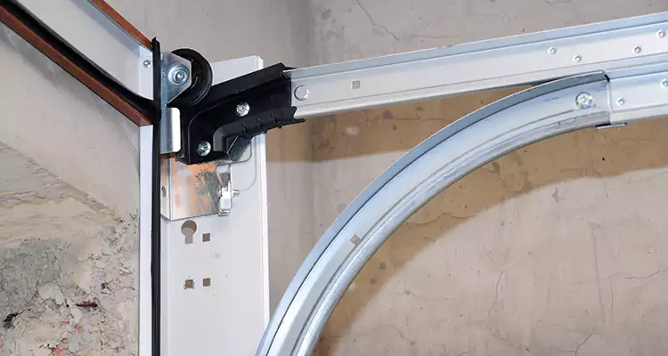 Maintain Liftmaster Garage Door Off Track in South Miami Heights, FL