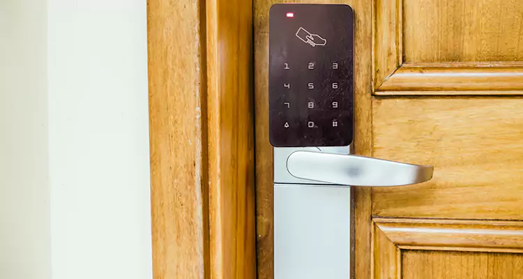 Keyless Hotel Door Locks Repair in South Miami Heights, FL