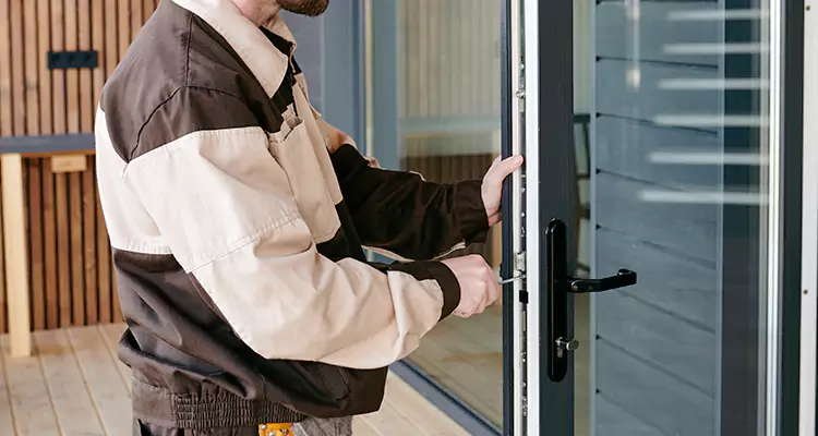Fix Patio Screen Door Rollers in South Miami Heights, FL