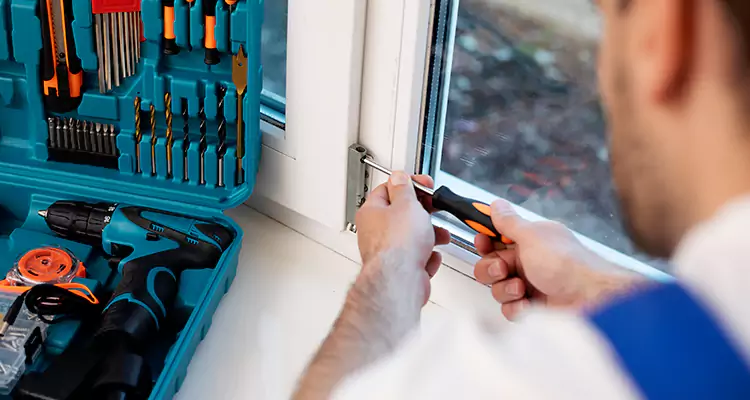 Mirrored Sliding Doors Replacement Expert in South Miami Heights, FL