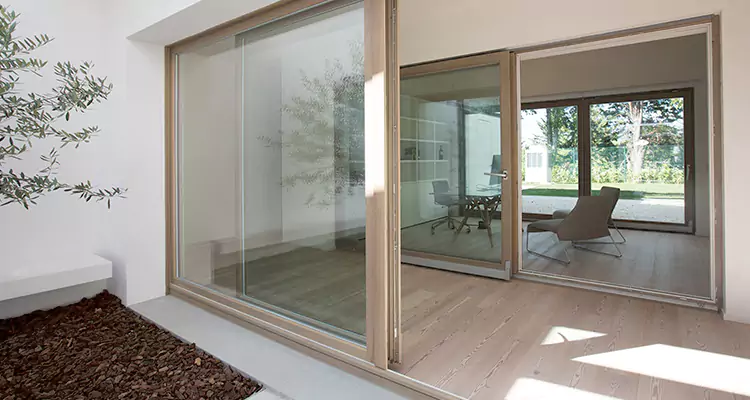 Sliding Screen Door Bottom Track Replacement in South Miami Heights, FL